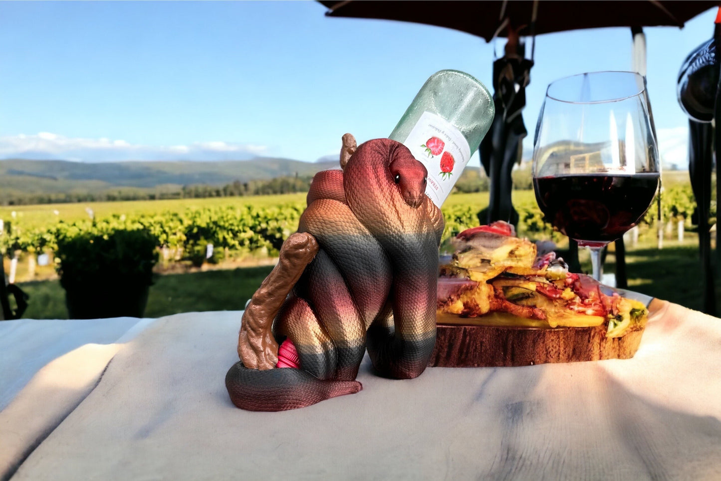 Snake Wine Bottle Holder / 3D Printed Wine Holder