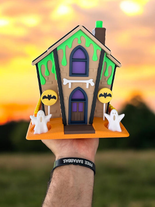 Halloween Gingerbread House