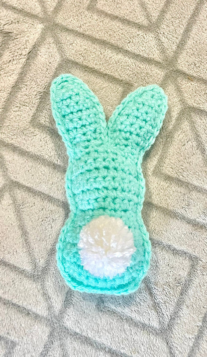 Mini crochet bunny / small crochet peep